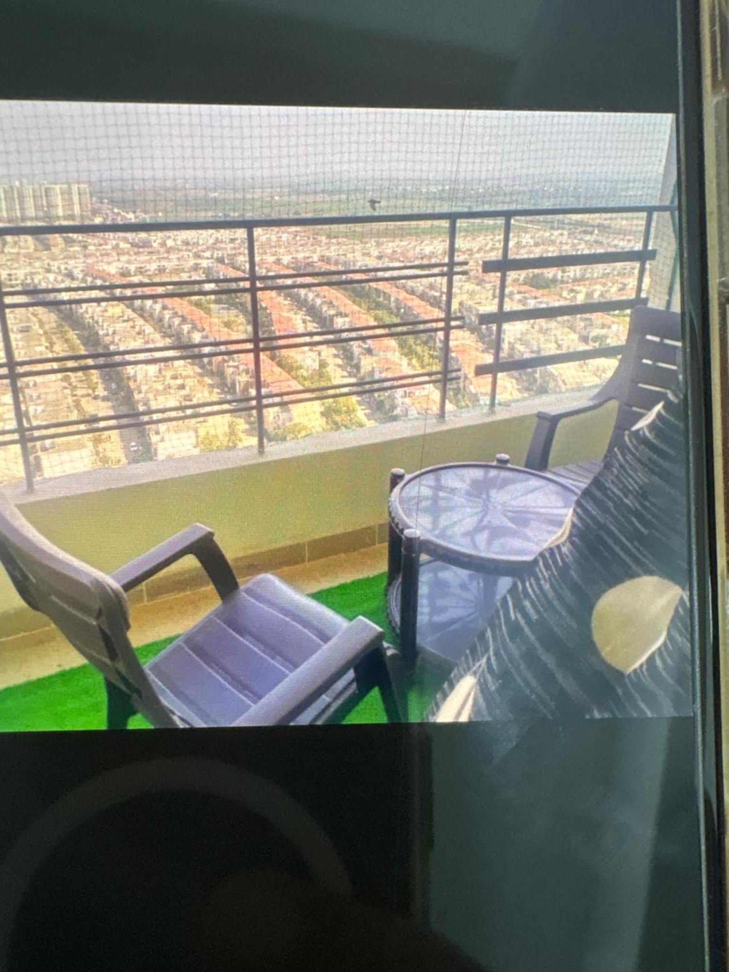 Risal Home Stays Велика Нойда Екстер'єр фото
